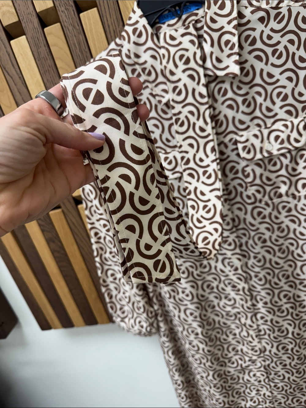 J. McLaughlin Silk Blend Brown & Cream Print Belted Maxi Dress, size XS - Picture 5 of 9